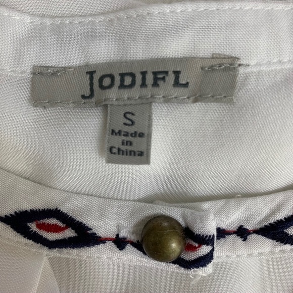 Jodifl Floral Embroidered Tunic Dress Bell Sleeve - Picture 5 of 5